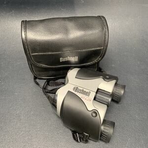 Bushnell 10x25 Binoculars Explorer with Case FOV 342 FT @ 1000YDS Black & Silver